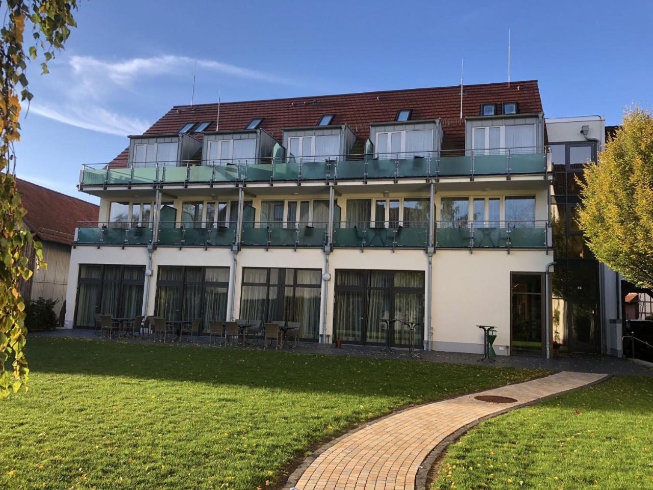 Parkhotel Zum Stern Oberaula Экстерьер фото